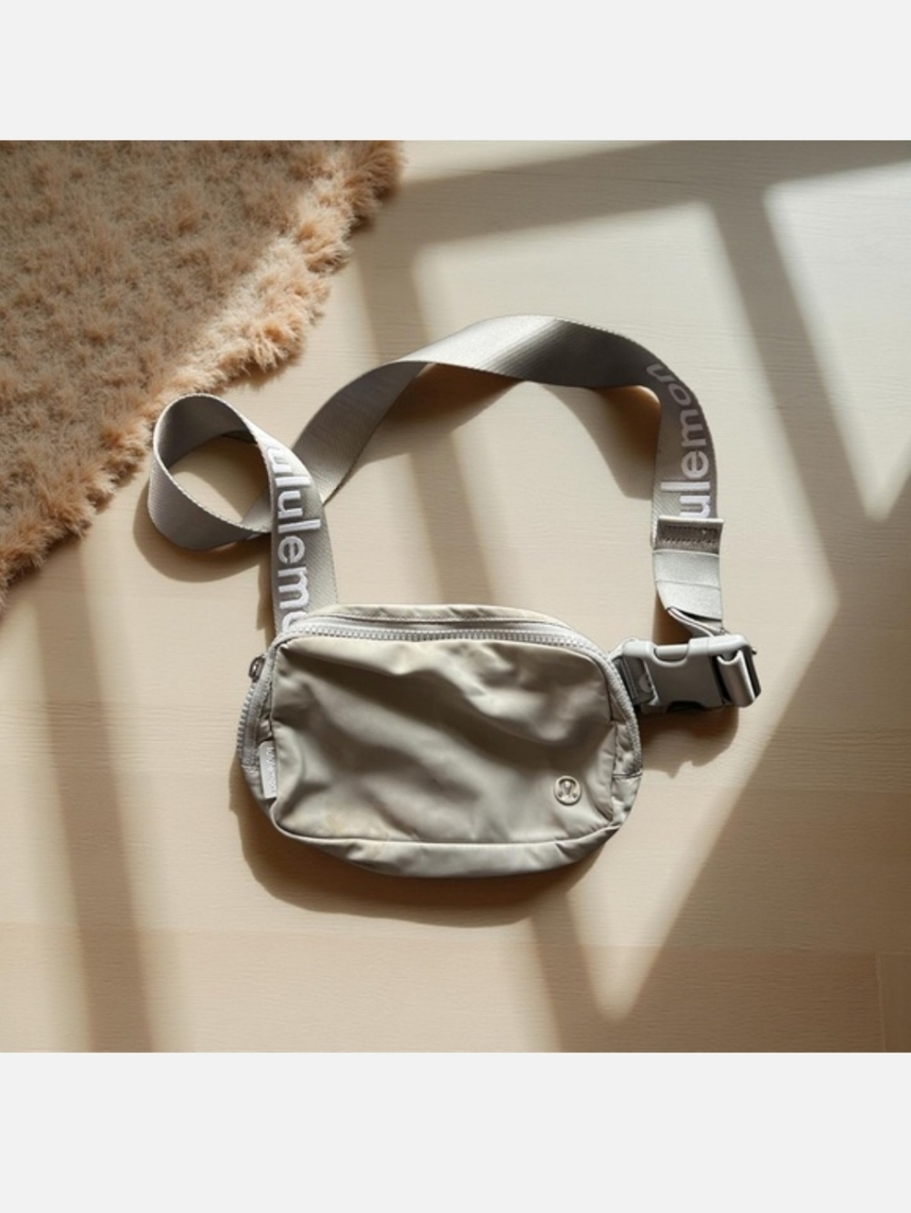 🍁LULULEMON Athletica Belt  Bag